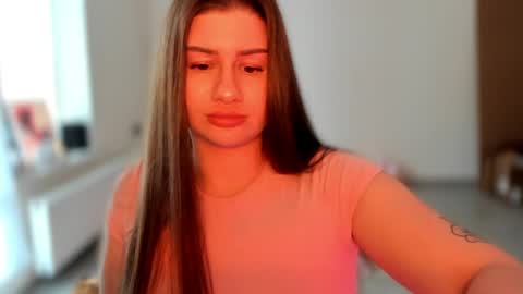 Snapshot of juicyhelenx chatting on 05/26/26, 03:08 Elena online show from 05/26/26, 03:08