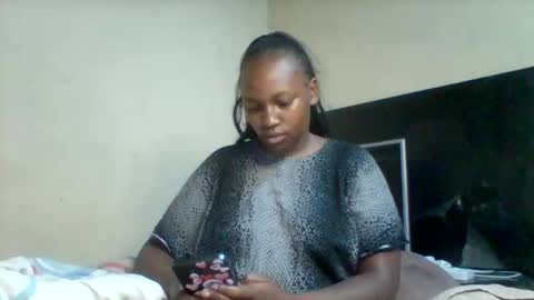 juicyicequeen online show from 11/23/25, 01:49