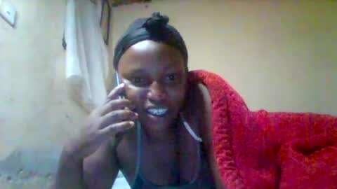Snapshot of juicyicequeen chatting on 06/17/26, 07:04 juicyicequeen online show from 06/17/26, 07:04