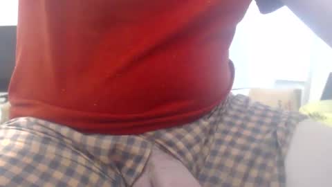 Snapshot of juicyinyourmouth chatting on 10/07/25, 05:21 Slurpsidon online show from 10/07/25, 05:21