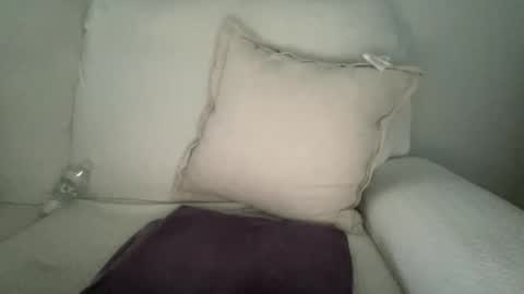 juicywhenwet online show from 02/05/26, 02:22