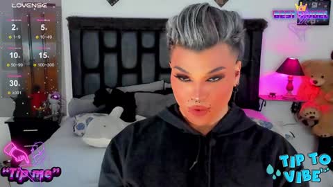 Jujubee online show from 12/29/24, 02:21