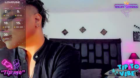 Snapshot of jujubee_lander chatting on 01/20/25, 01:21 Jujubee online show from 01/20/25, 01:21