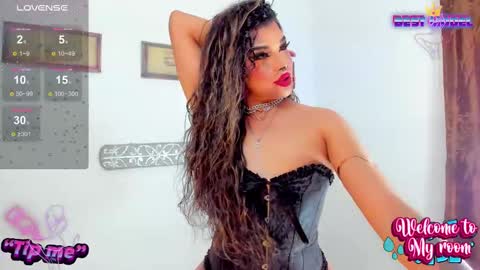 Snapshot of jujubee_lander chatting on 09/13/25, 03:01 Jujubee online show from 09/13/25, 03:01