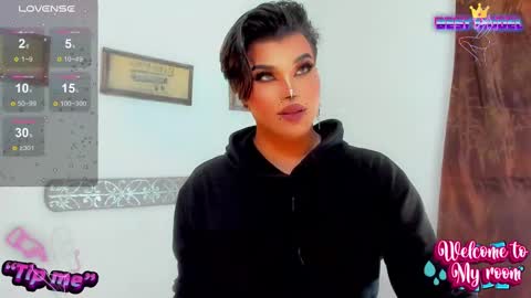 Snapshot of jujubee_lander chatting on 09/21/25, 02:51 Jujubee online show from 09/21/25, 02:51