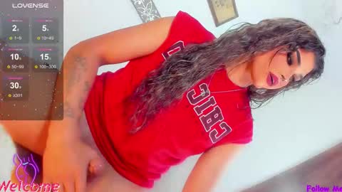 Snapshot of jujubee_lander chatting on 10/29/25, 06:53 Jujubee online show from 10/29/25, 06:53