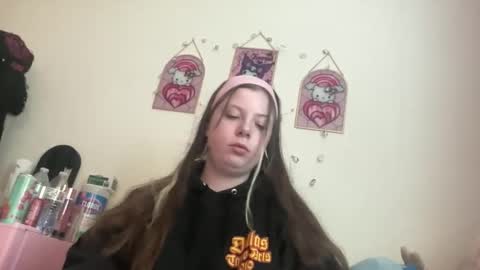 jujusworld__ online show from 05/25/26, 06:58
