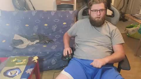 Julcs online show from 01/25/25, 10:07