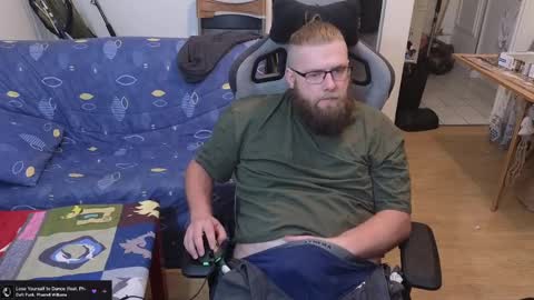 Julcs online show from 03/07/25, 07:05