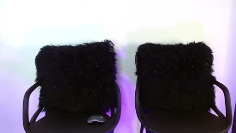 Jules and Gia online show from 01/11/25, 12:50