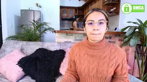 Jules and Gia online show from 03/12/26, 04:13