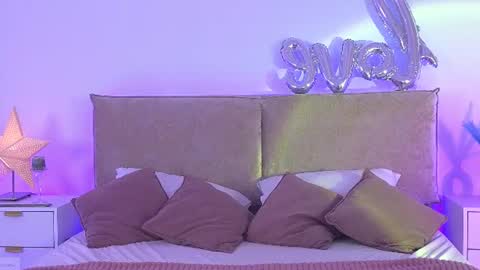 Jules Nightt online show from 07/18/26, 09:40