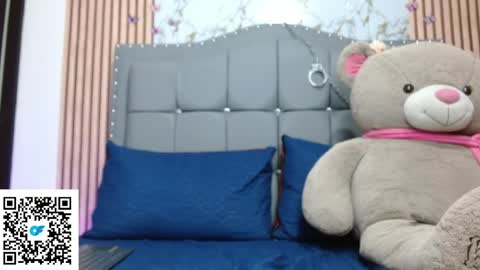 Snapshot of juleslombana chatting on 05/05/26, 02:36 juleslombana online show from 05/05/26, 02:36