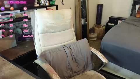 Julesss online show from 09/21/25, 04:25