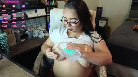 Julesss online show from 10/07/25, 05:15