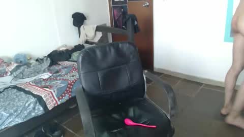 Julfigo online show from 05/12/26, 05:54