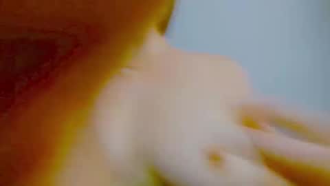  Juliana Torres  online show from 12/14/25, 08:35