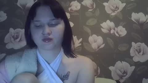 Snapshot of julia1605 chatting on 02/22/26, 07:01 julia1605 online show from 02/22/26, 07:01