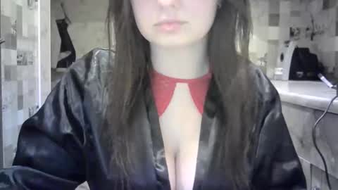 julia69009 online show from 12/16/24, 08:16