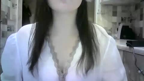 julia69009 online show from 01/11/25, 12:12