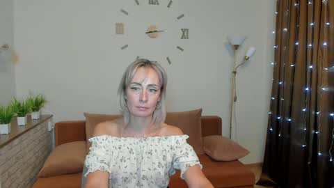 julia__cherry_ online show from 01/07/25, 01:46