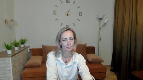 julia__cherry_ online show from 01/16/25, 03:56