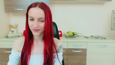 JuliaJae online show from 03/05/26, 07:04