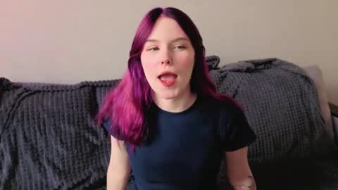 Julia online show from 03/31/26, 01:18