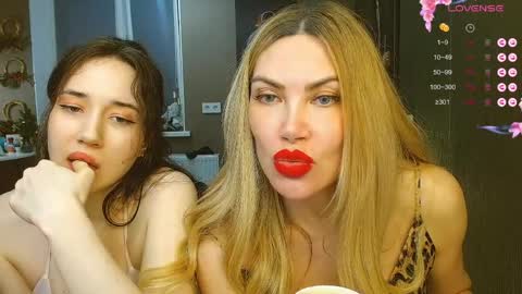 Julia online show from 03/26/26, 10:59