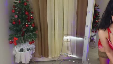 Julia online show from 01/15/25, 08:58