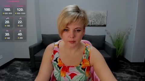 Julia online show from 01/07/25, 06:38