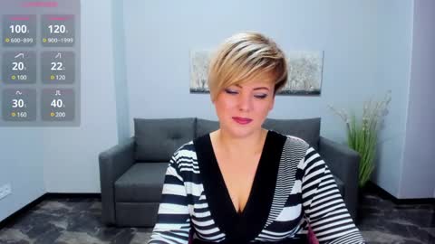 Julia online show from 02/08/25, 06:33