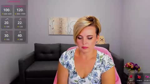 Julia online show from 09/09/25, 12:05