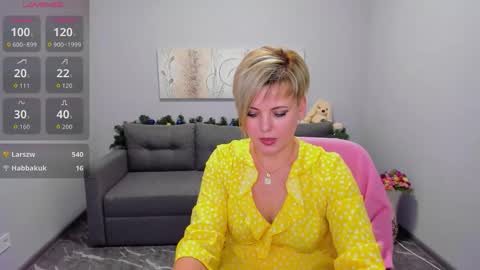 Julia online show from 01/05/26, 05:27