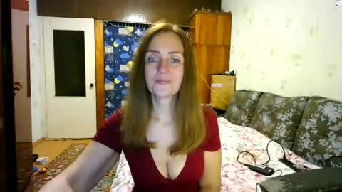 Snapshot of juliaa_foxi chatting on 09/24/25, 05:49 juliaa_foxi online show from 09/24/25, 05:49