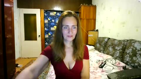 Snapshot of juliaa_foxi chatting on 10/16/25, 05:25 juliaa_foxi online show from 10/16/25, 05:25