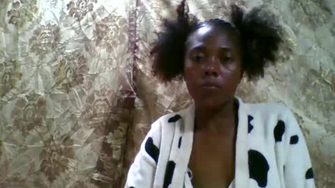 juliaaldy online show from 05/31/26, 06:09