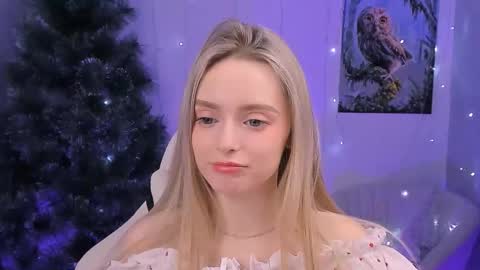 Snapshot of juliabrewwer chatting on 12/18/25, 01:50 Julia online show from 12/18/25, 01:50