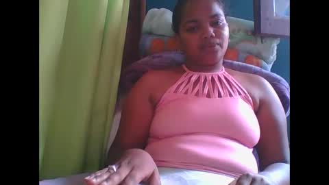 juliah02 online show from 01/27/25, 07:35