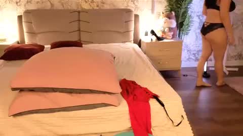 Snapshot of juliamillss chatting on 07/02/26, 12:10 juliamillss online show from 07/02/26, 12:10