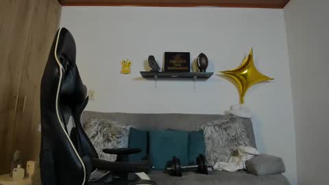 julian_wallace online show from 09/10/25, 03:06