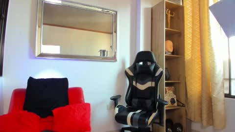 julian_wallace online show from 03/19/26, 12:42