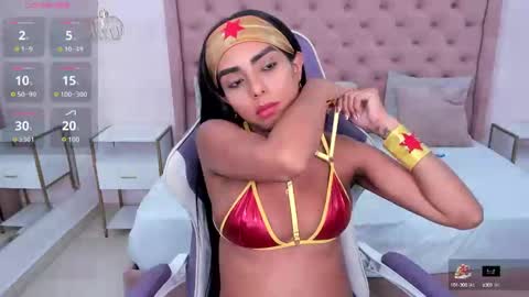 Snapshot of juliana_davies_ chatting on 10/06/25, 09:45 Juli online show from 10/06/25, 09:45