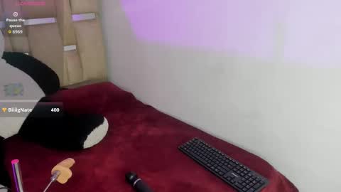 JulianaCarter online show from 12/18/25, 08:26