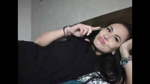 julianagold1 online show from 01/14/25, 09:30