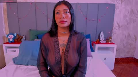 Snapshot of julianamiller chatting on 12/13/24, 02:10 juli online show from 12/13/24, 02:10