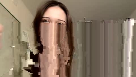 Snapshot of julianbatman chatting on 03/23/26, 08:07 Kira online show from 03/23/26, 08:07