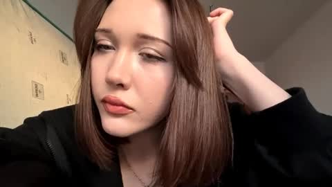 Snapshot of julianbatman chatting on 04/04/26, 02:25 Kira online show from 04/04/26, 02:25