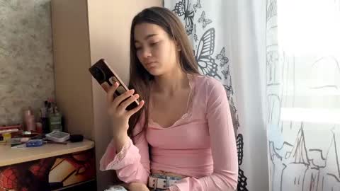 Viola online show from 03/04/26, 02:17