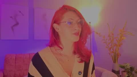 Juliana online show from 12/01/25, 03:44